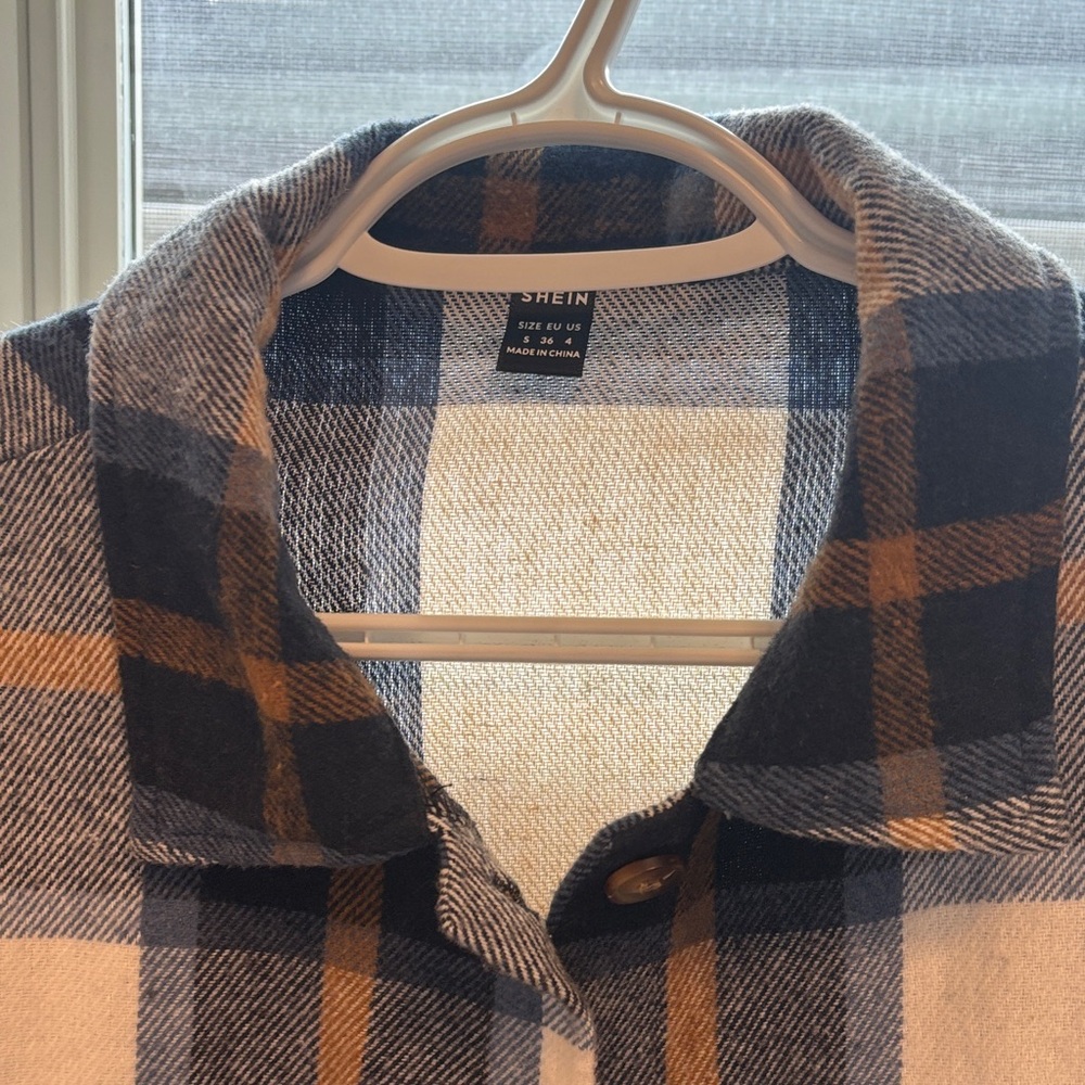 SHEIN Black White and Brown Plaid Shacket - Picture 3 of 3